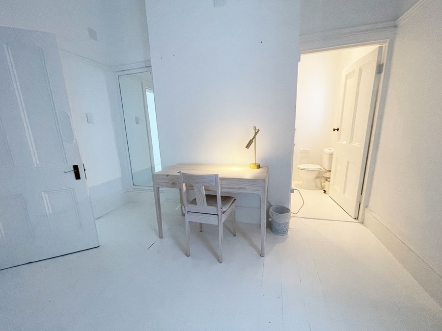 To Let 6 Bedroom Property for Rent in Sea Point Western Cape